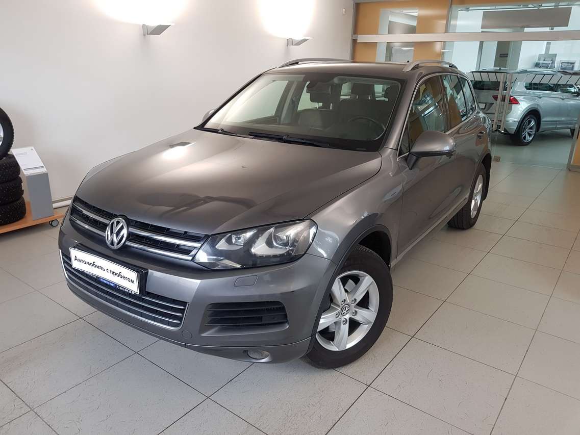 Volkswagen Touareg
